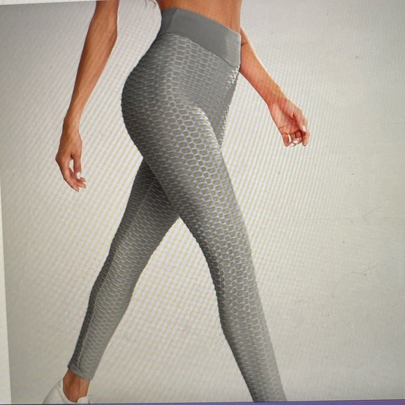 Ribbed Butt Lifting Leggings - Picture 5 of 5